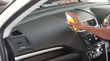 Car Dashbord Polish